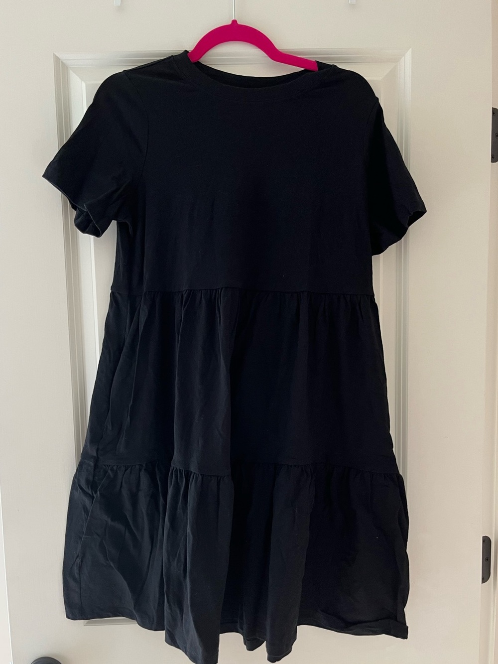 Old Navy Women’s Black Tiered Short-Sleeve 100% Cotton Dress in Small Tall NWT